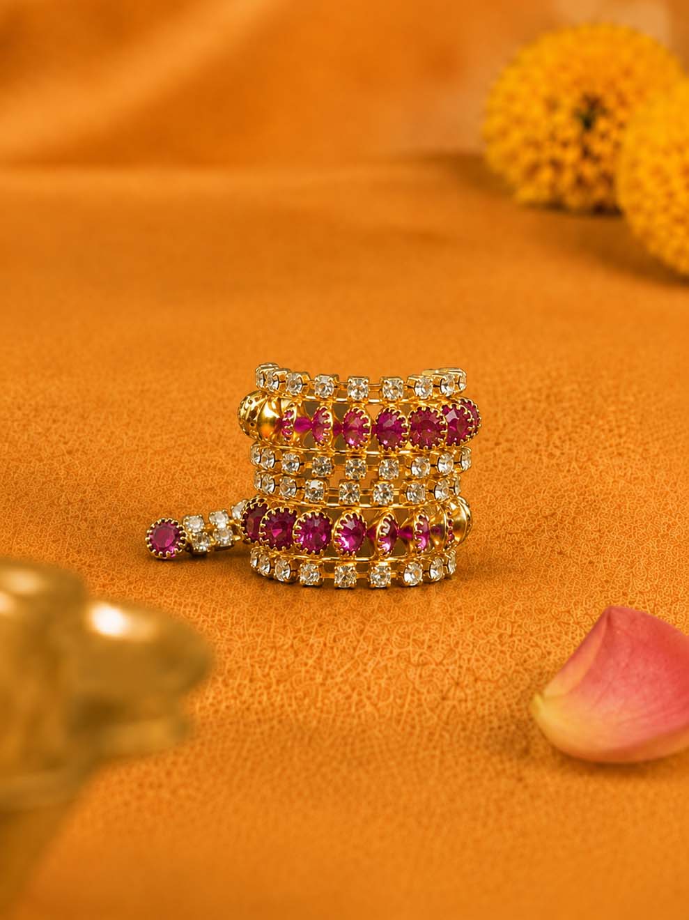 Manibandh Kangan p Laddu Gopal Dresses Online in India Winter Dress for Poshak Thakurji Kanha Ji Accessories Dhoti Kurta Set Pajama Aasan Janmashtami Special Summer Shringar Fancy Jacket Premium Festival Bistar Combo om poshak kanha thakurji bal lala lalla ladoo