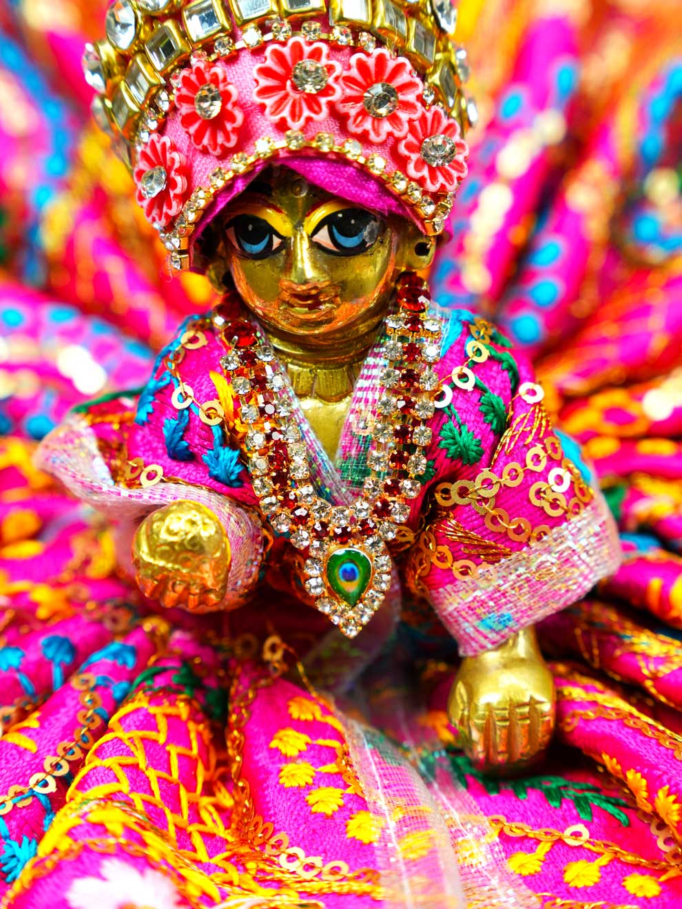Red mor mala necklace shirngar diwali Janmashtami dress ladoo dresses laddu gopal dress thakurji kanha ji bal om poshak mathura online best mandir wholesaler manufacturer