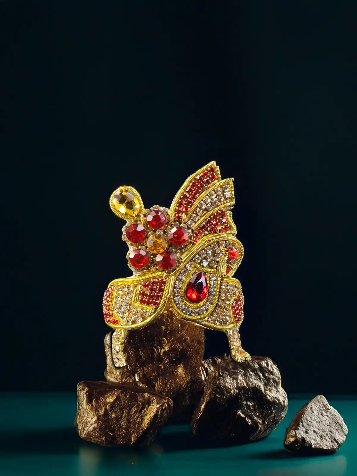 ethernal mukut shringar laddu gopal thakurji kanha ji bal om poshak mathura online best