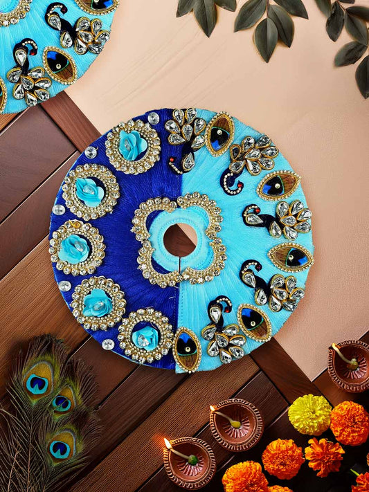 Neel Mayur Bhavya Poshak for Kanha Ji