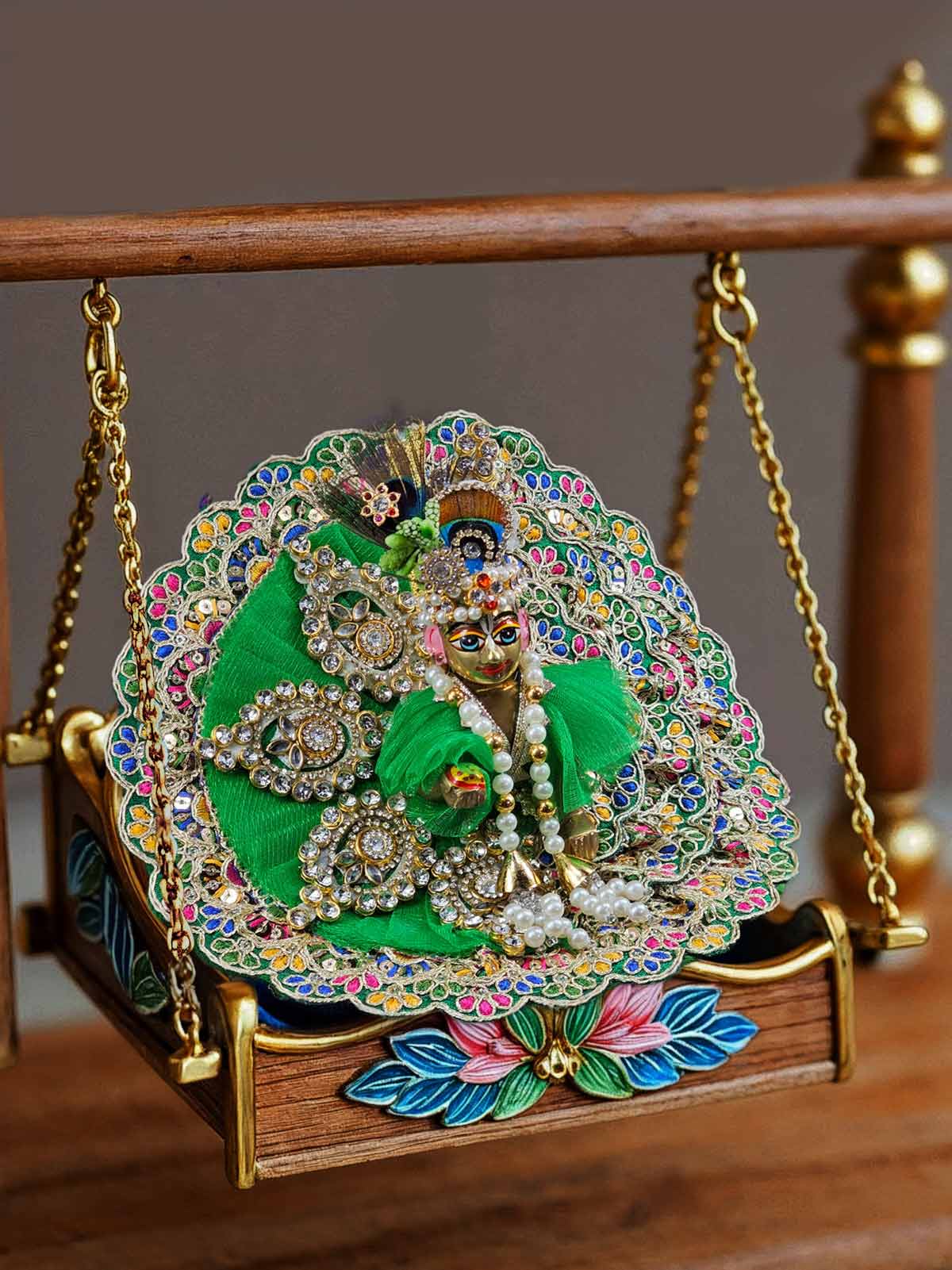 Vrindavan Viraasat Bhavya Poshak For Laddu Gopal Ji