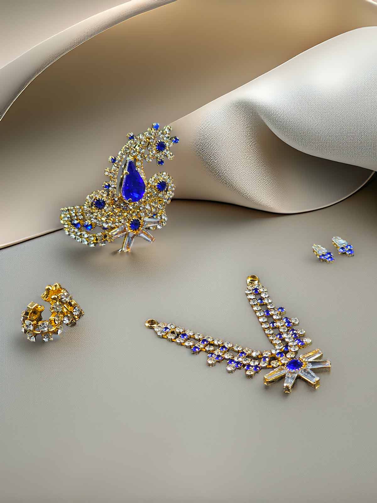 kanhaiya rajat db shringar jewelry mukit mala dresses laddu gopal thakurji kanha ji bal om poshak mathura online best Janmashtami for dress