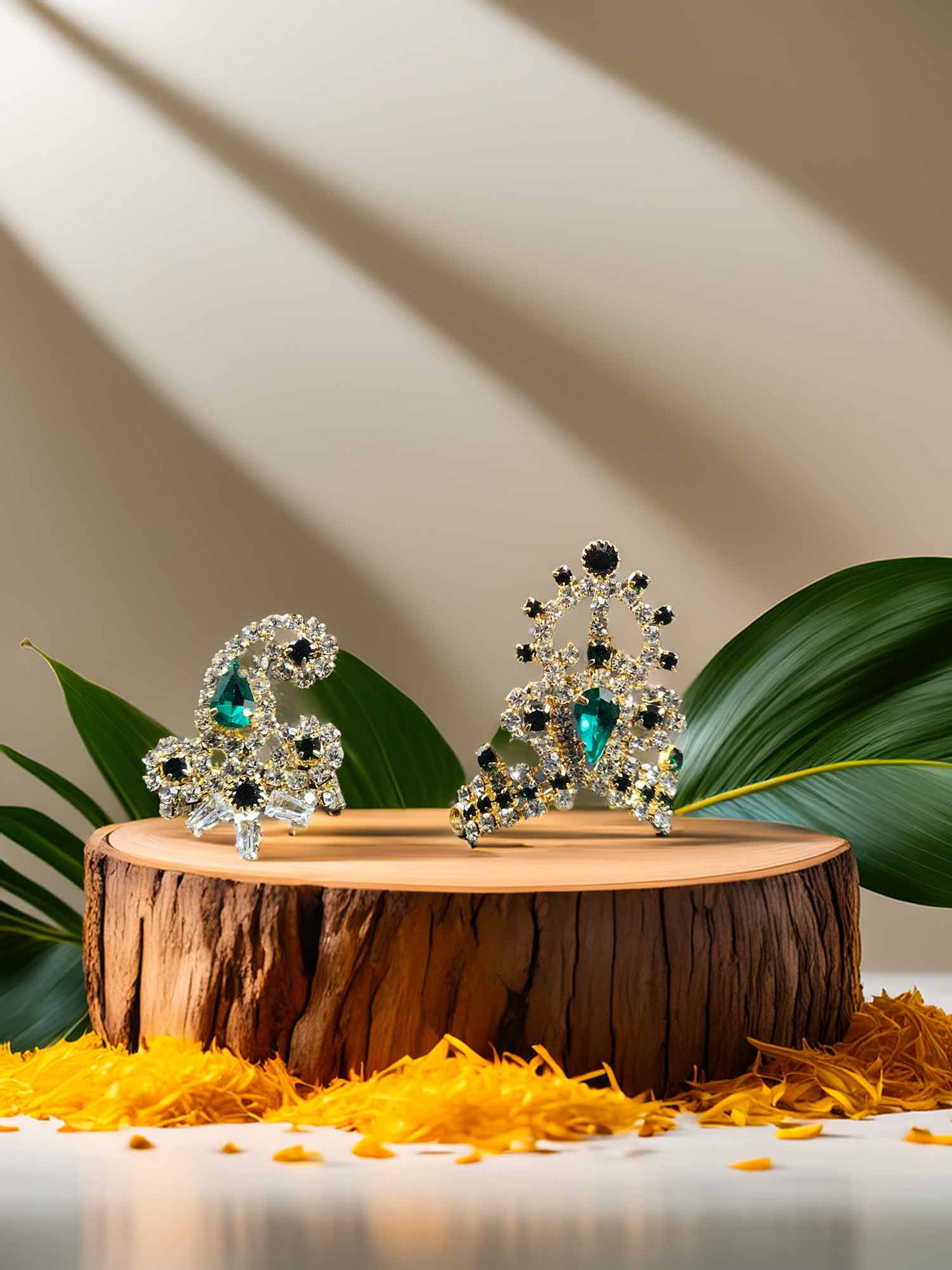 kanhaiya rajat dg shringar jewelry mukit mala dresses laddu gopal thakurji kanha ji bal om poshak mathura online best Janmashtami for dress