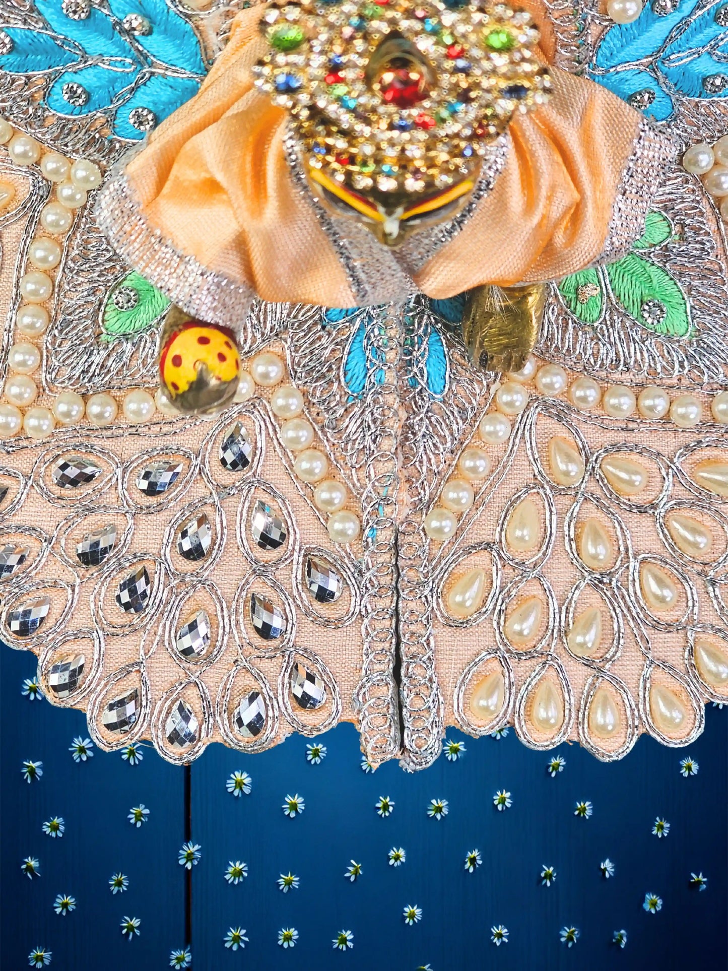 pearl beige laddu gopal kanha thakur ji Poshak