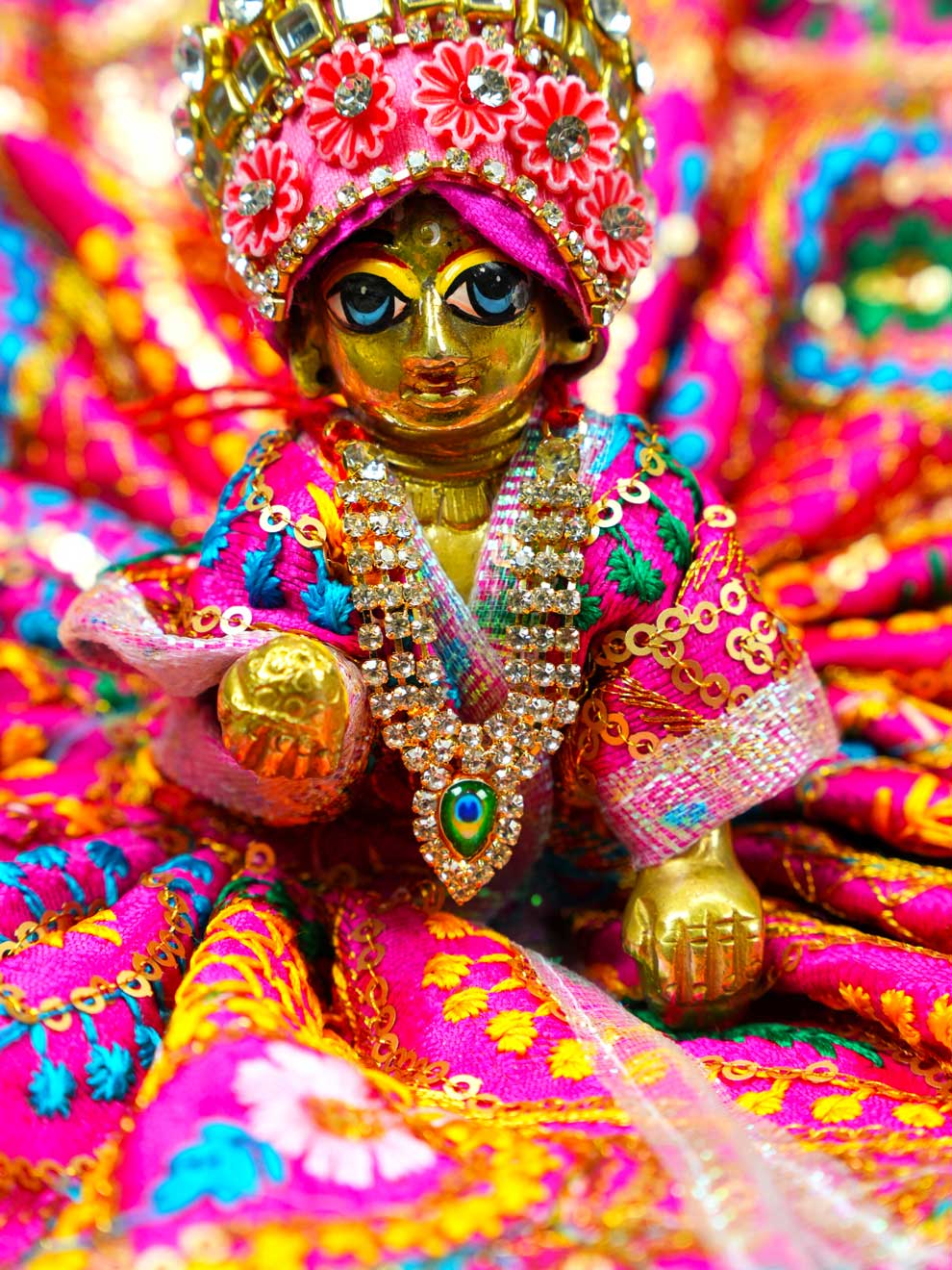 white mor mala necklace shirngar diwali Janmashtami dress ladoo dresses laddu gopal dress thakurji kanha ji bal om poshak mathura online best mandir wholesaler manufacturer