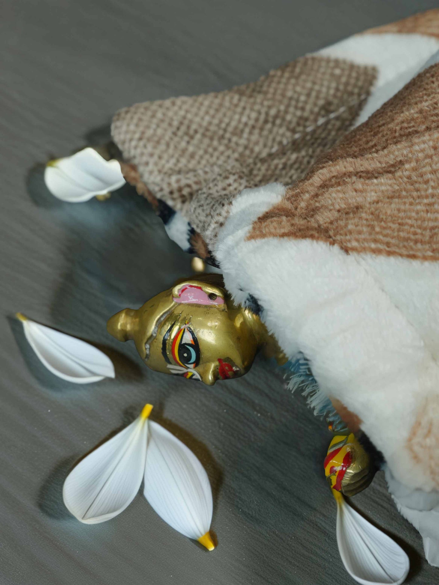 Anand Aanch Dual Side Comforter for Kanha Ji