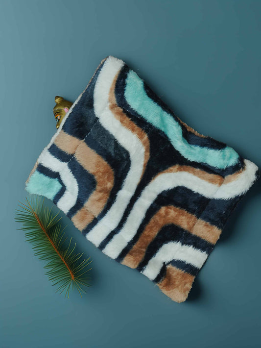 Anand Aanch Dual Side Comforter for Kanha Ji