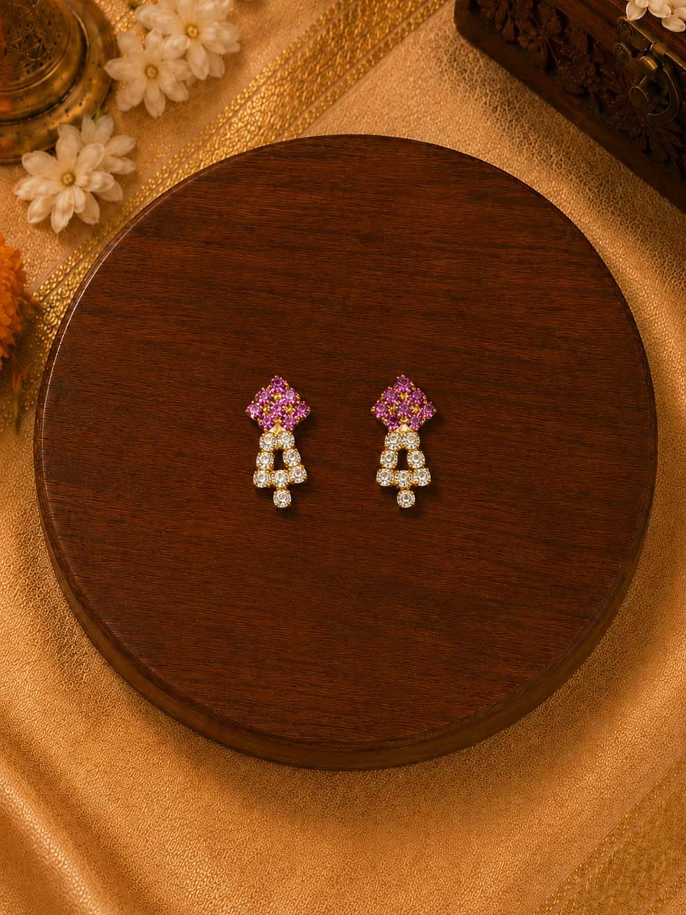 Alankrita Shringar p Laddu Gopal Dresses Online in India Winter Dress for Poshak Thakurji Kanha Ji Accessories Dhoti Kurta Set Pajama Aasan Janmashtami Special Summer Shringar Fancy Jacket Premium Festival Bistar Combo om poshak kanha thakurji bal lala lalla ladoo