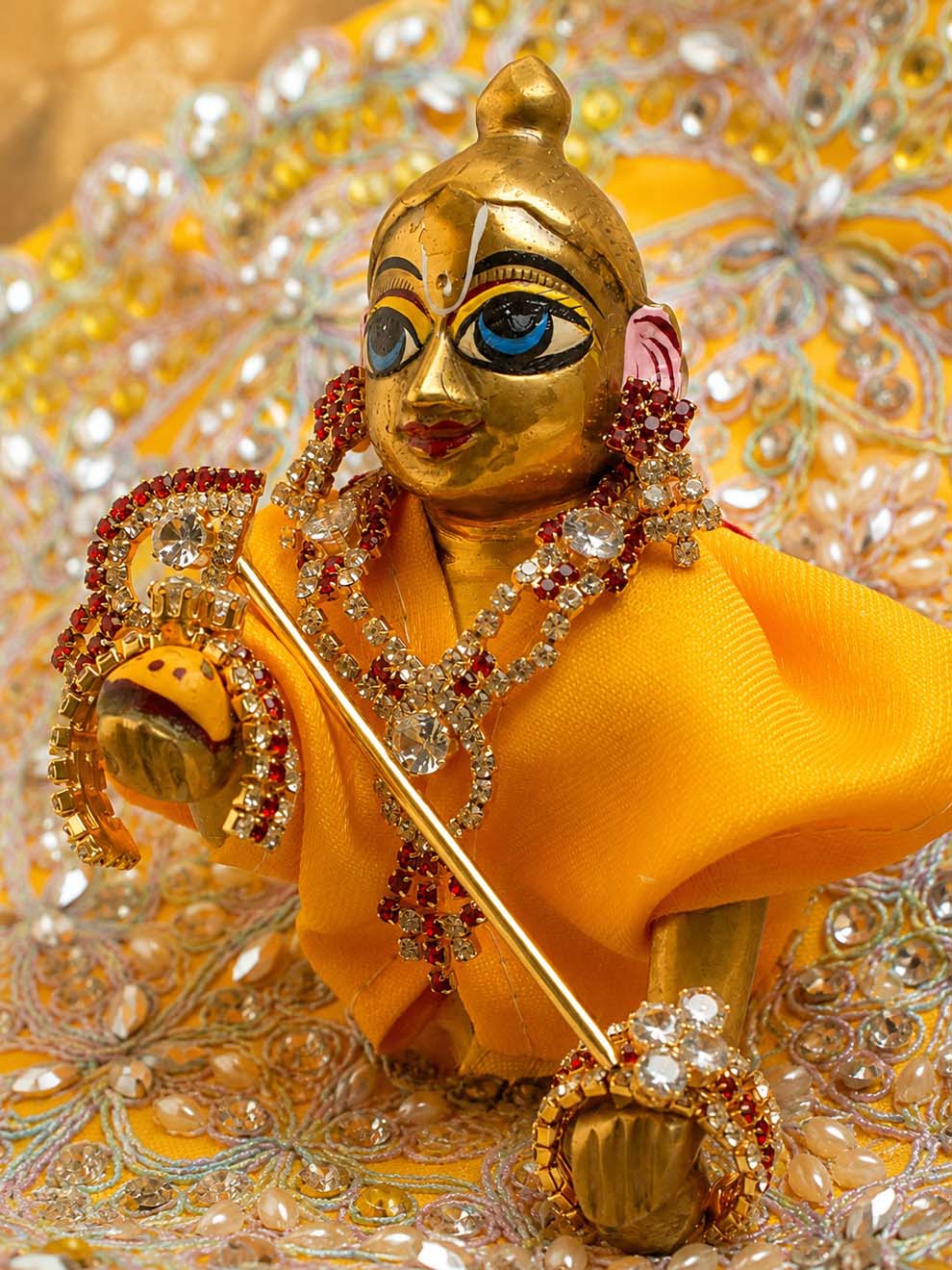 Alankrita Shringar r Laddu Gopal Dresses Online in India Winter Dress for Poshak Thakurji Kanha Ji Accessories Dhoti Kurta Set Pajama Aasan Janmashtami Special Summer Shringar Fancy Jacket Premium Festival Bistar Combo om poshak kanha thakurji bal lala lalla ladoo