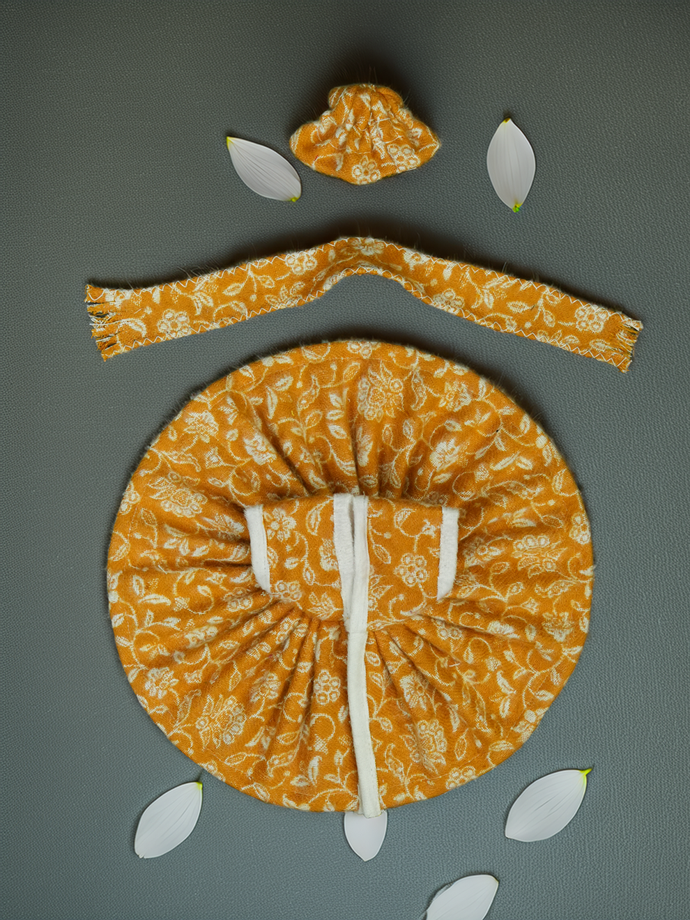 Braj Winter Kesariya Poshak Set ladoo dresses laddu gopal dress thakurji kanha ji bal om poshak mathura online best