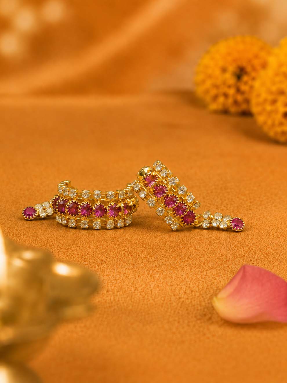 Manibandh Kangan p Laddu Gopal Dresses Online in India Winter Dress for Poshak Thakurji Kanha Ji Accessories Dhoti Kurta Set Pajama Aasan Janmashtami Special Summer Shringar Fancy Jacket Premium Festival Bistar Combo om poshak kanha thakurji bal lala lalla ladoo
