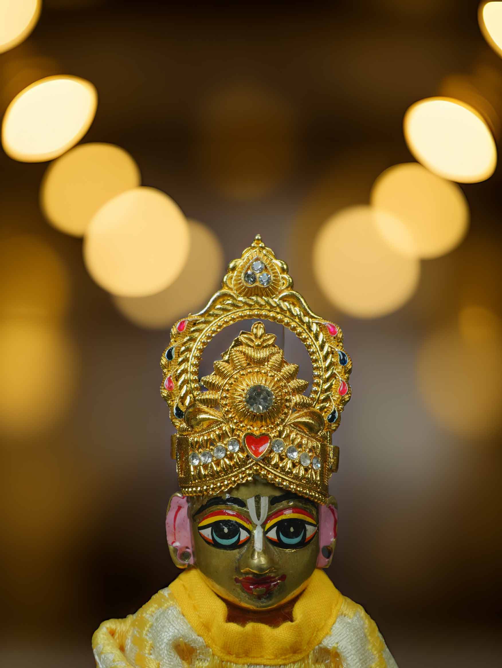 Raj metal mukut holi dhoti kurta pajama Diwali Janmashtami dress ladoo dresses laddu gopal dress thakurji kanha ji bal om poshak mathura online best mandir wholesaler manufacturer