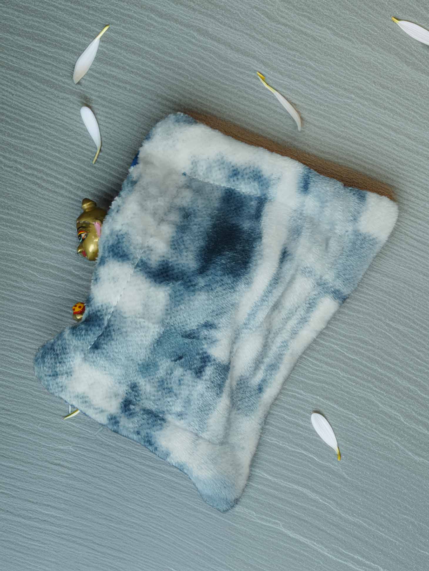 Shanti Warm Comforter wedding winter sherwani Diwali Janmashtami dress ladoo dresses laddu gopal dress thakurji kanha ji bal om poshak mathura online best mandir 