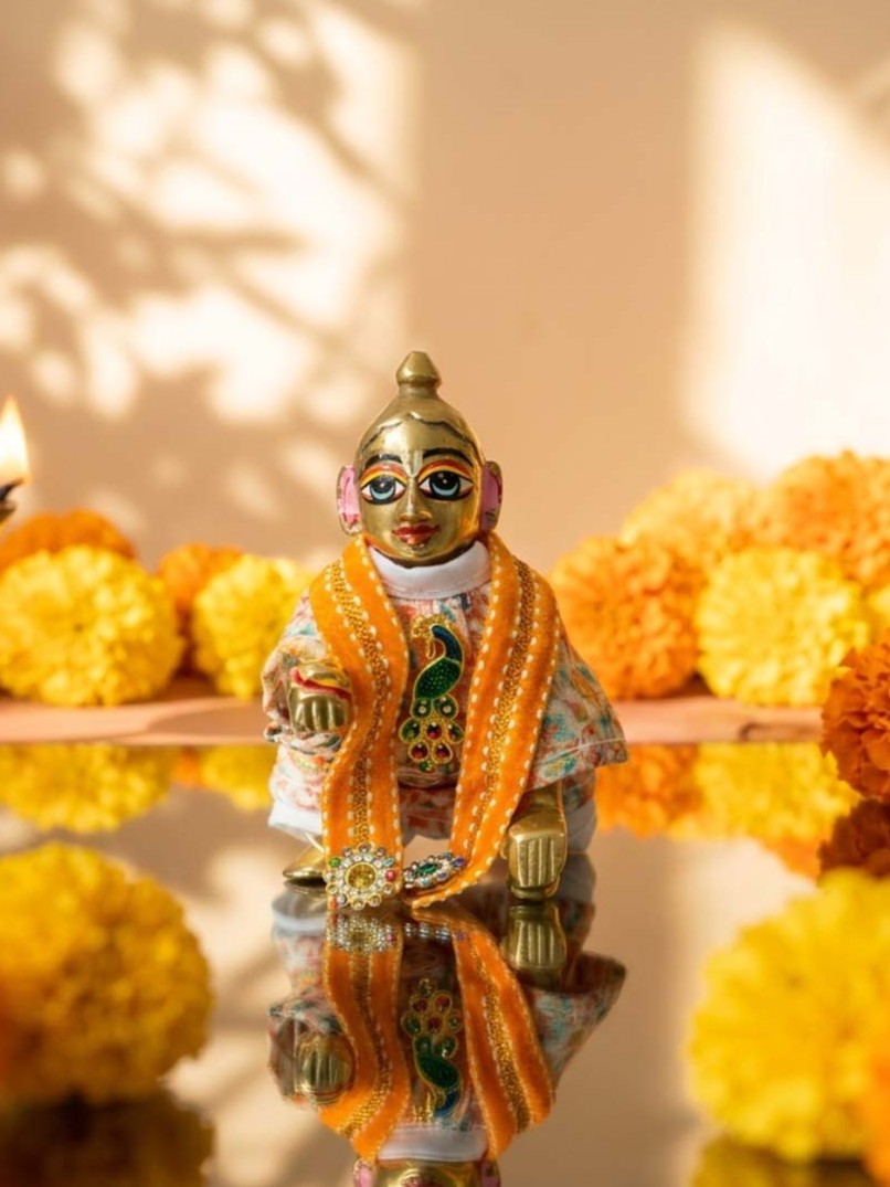 Shri Mayur Laddu Gopal Dresses Online in India Winter Dress for Poshak Thakurji Kanha Ji Accessories Dhoti Kurta Set Pajama Aasan Janmashtami Special Summer Shringar Fancy Jacket Premium Festival Bistar Combo om poshak kanha thakurji bal lala lalla ladoo