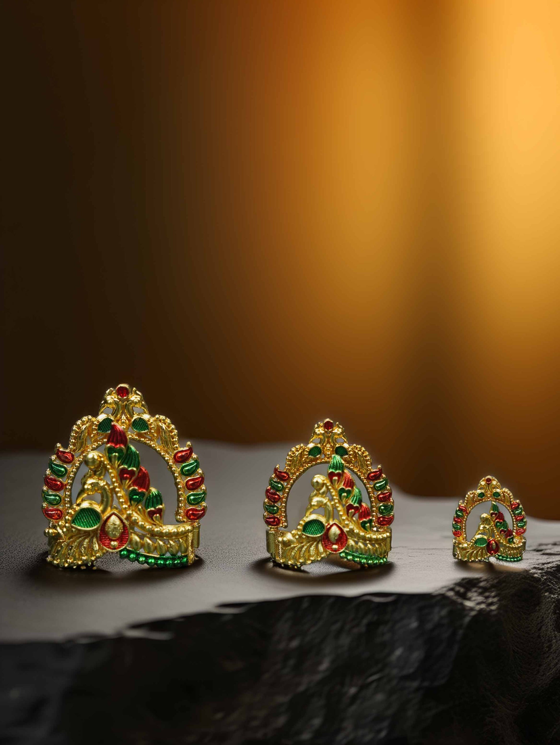 Swarn mandal meta mukut dhoti kurta Diwali Janmashtami dress ladoo dresses laddu gopal dress thakurji kanha ji bal om poshak mathura online best mandir wholesaler manufacturer