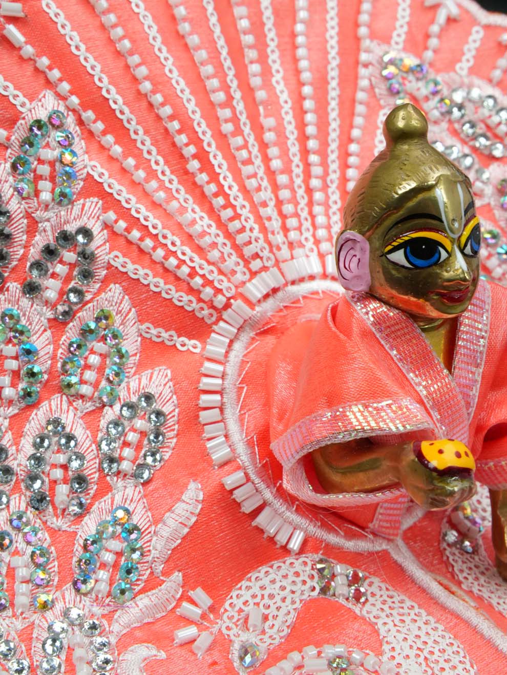 Vilasini mayu pe Laddu Gopal Dresses Online in India Winter Dress for Poshak Thakurji Kanha Ji Accessories Dhoti Kurta Set Pajama Aasan Janmashtami Special Summer Shringar Fancy Jacket Premium Festival Bistar Combo om poshak kanha thakurji bal lala lalla ladoo