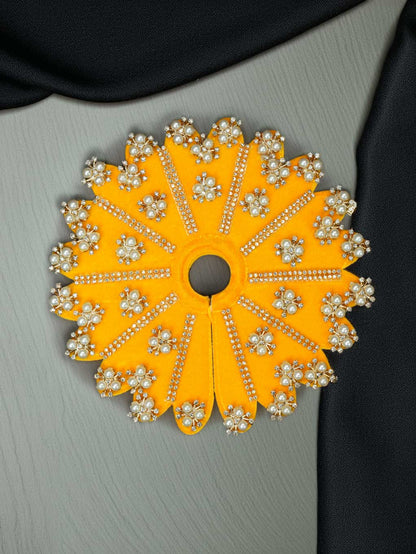 divya velvet yellow wedding winter sherwani Diwali Janmashtami dress ladoo dresses laddu gopal dress thakurji kanha ji bal om poshak mathura online best mandir 