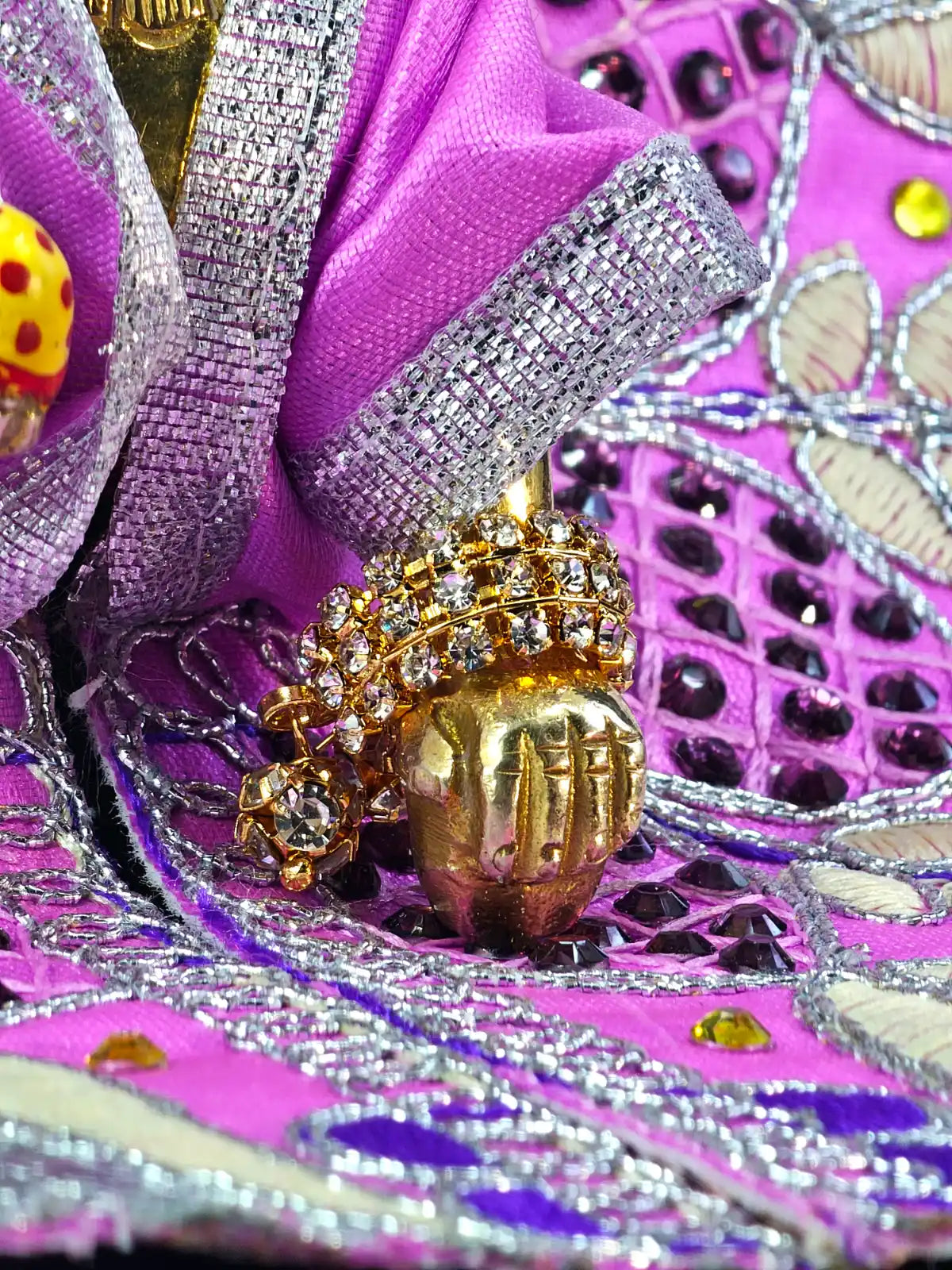 ethernal kaade shringar laddu gopal thakurji kanha ji bal om poshak mathura online best