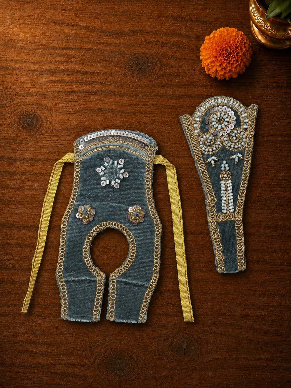 Vartikashri Velvet Grey Fancy Poshak for Kanha Ji — product image 4
