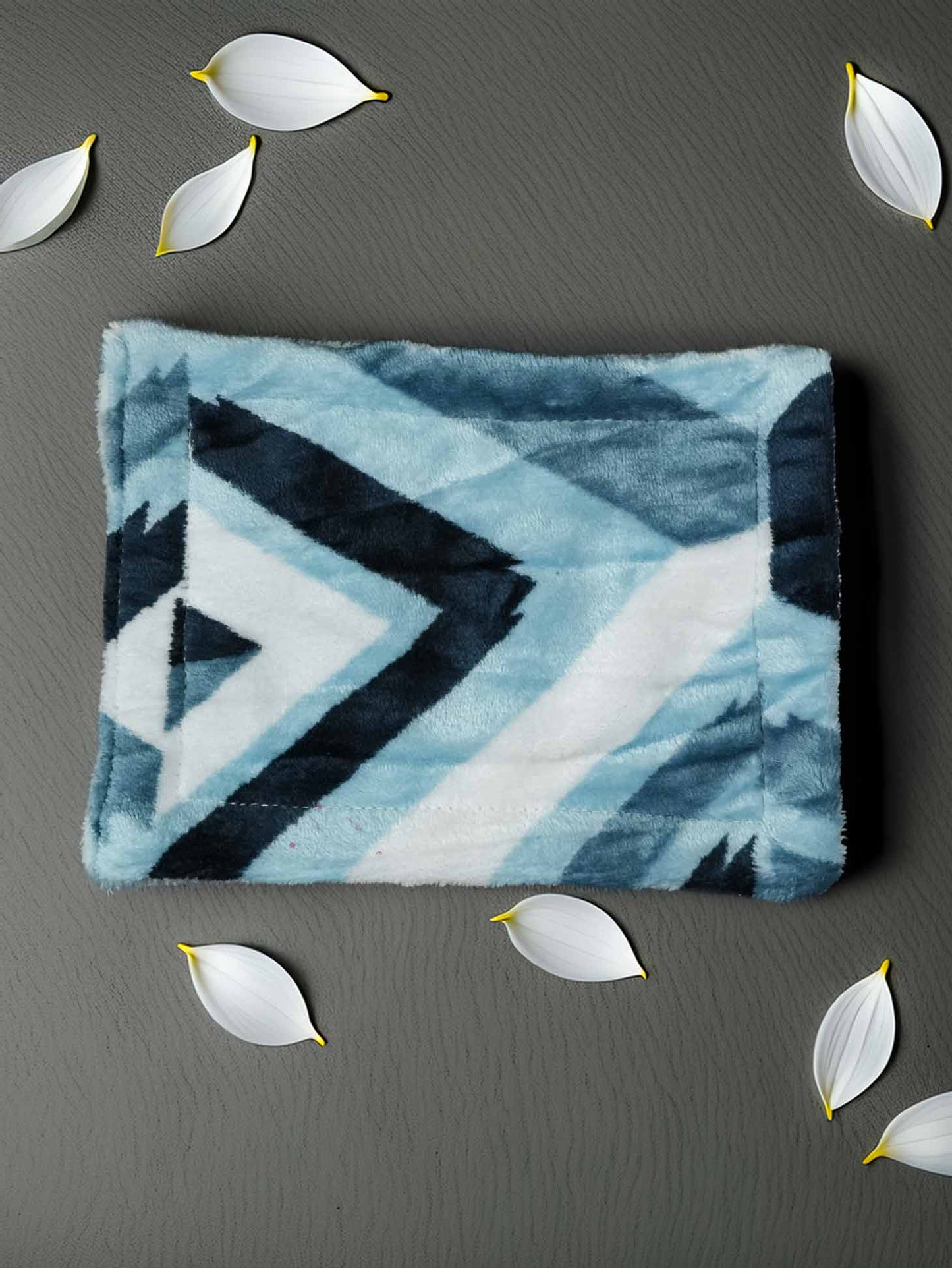 soft kambal comforter winter dress ladoo dresses laddu gopal dress thakurji kanha ji bal om poshak mathura online best